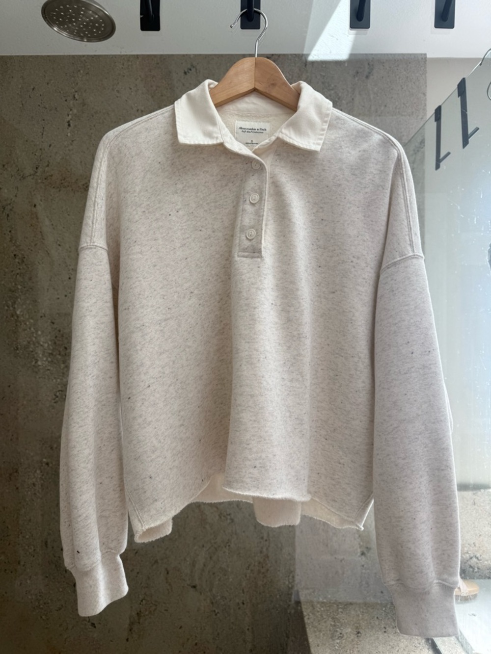 Abercrombie Light Heather Cream Collared Pullover Sweater
